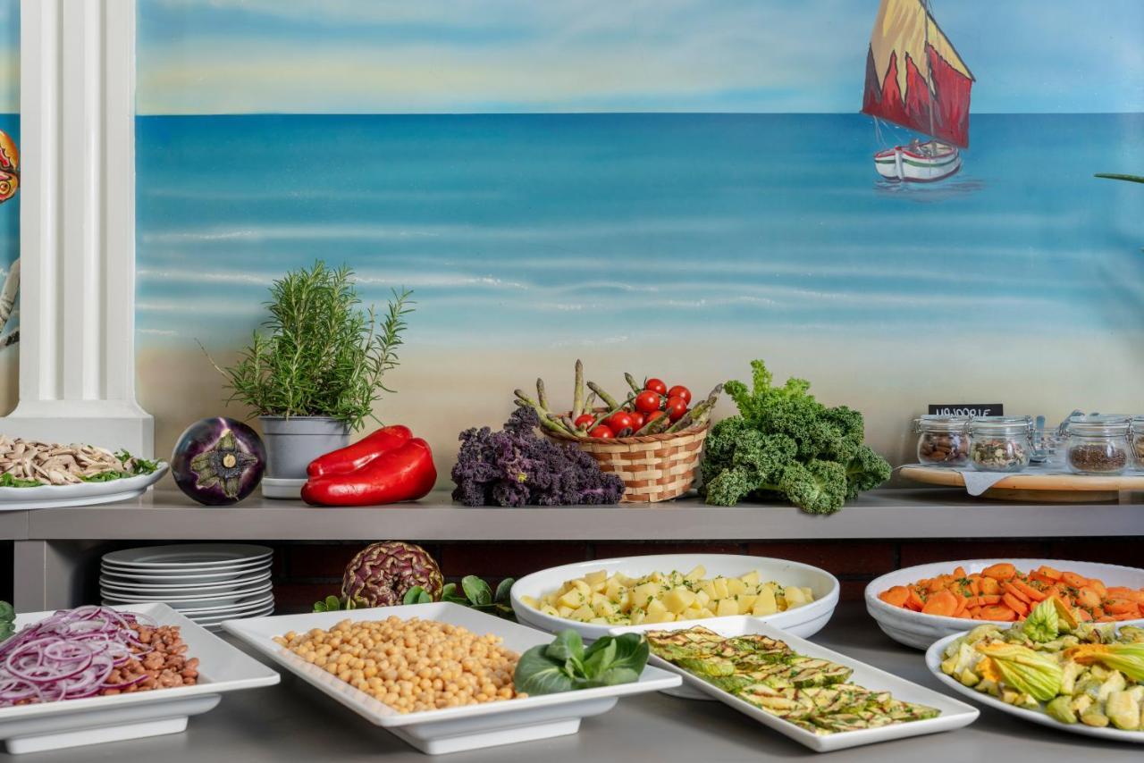Albergo Ristorante Pozzi بيلاريا-إيجيا مارينا المظهر الخارجي الصورة